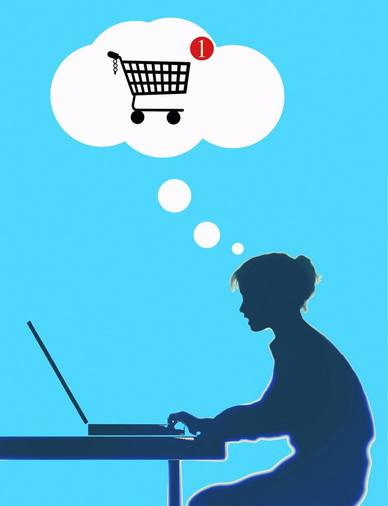 WOMAN ONLINE SHOPPING